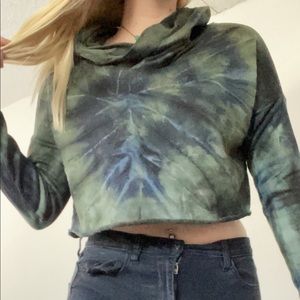 Cropped Tye Dye Hoodie